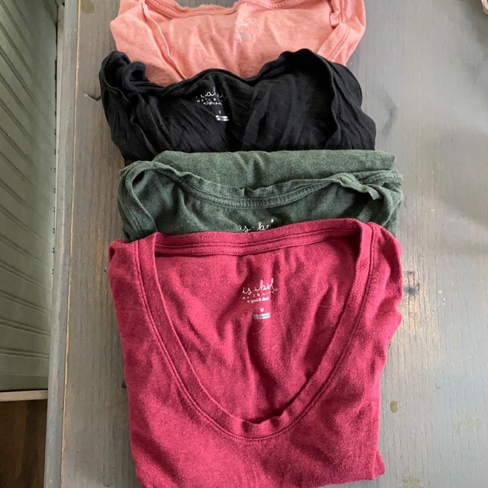 Target brand maternity short sleeved shirts